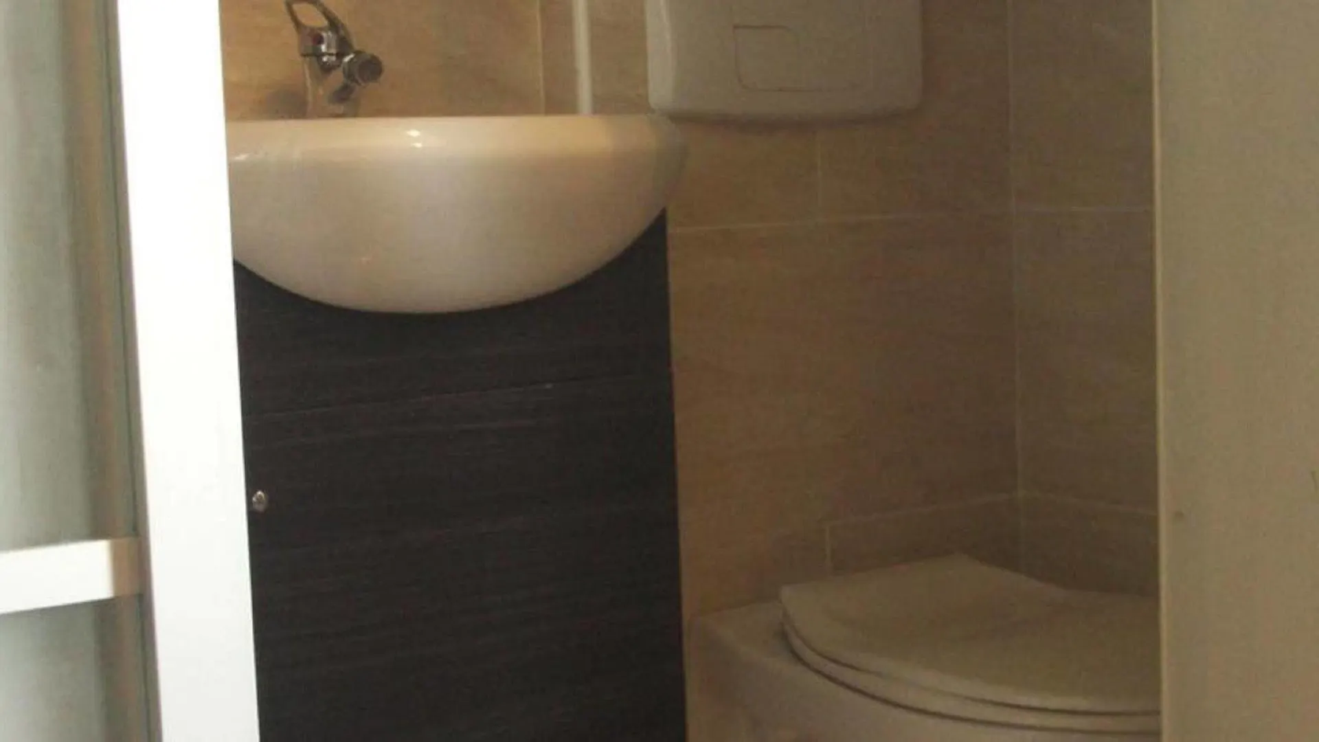 Lpl Paris Hotel Hotel