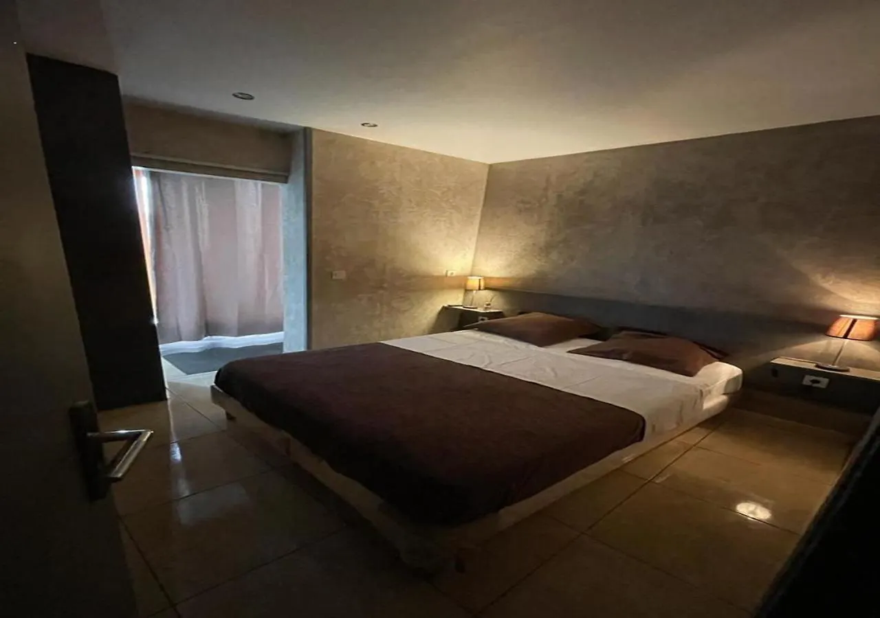 Lpl Hotel Paříž